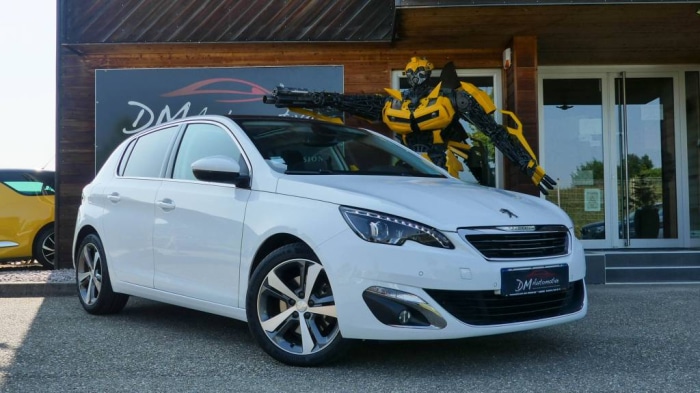 Peugeot 308 (2) 2.0 BlueHDi 150 S&S EAT6 Allure 14790 euros