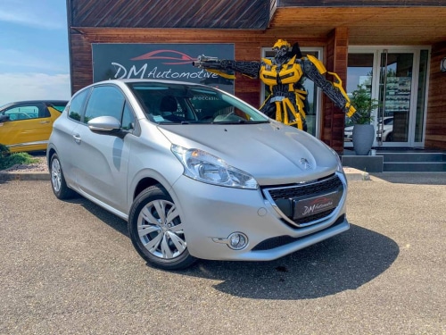 Peugeot 208 1.2 VTI ACTIVE 7490 euros