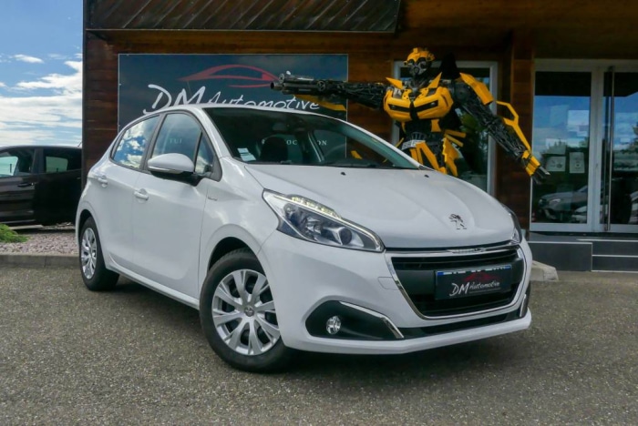 Peugeot 208 1.2 PureTech 82 Urban Soul 9490 euros