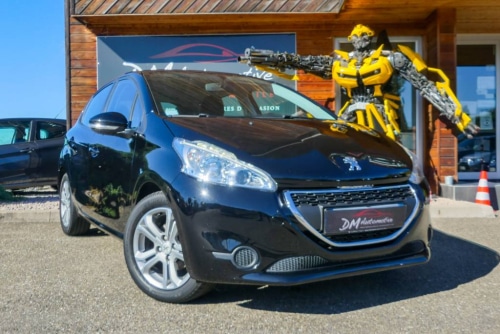 Peugeot 208 1.2 VTI 82 Active 7990 euros