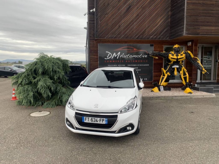 Peugeot 208 1.2 PureTech 82 Active 9290 euros