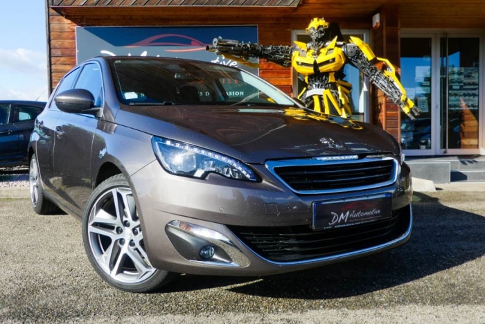 Peugeot 308 1.2 Puretech 130 Allure 5 portes 12990 euros