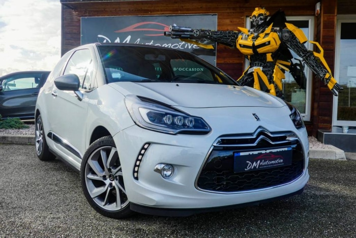 Citroën DS3 1.2 PURETECH 110 SO PARIS 10490 euros