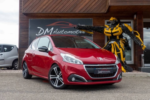 Peugeot 208 1.2 PureTech 110 S&S GT Line 10990 euros