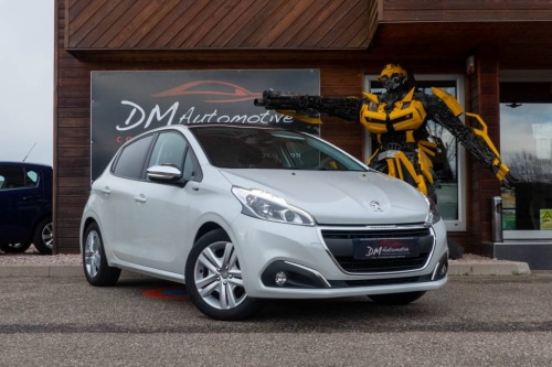 Peugeot 208 1.2 PureTech 82 Style 11990 euros