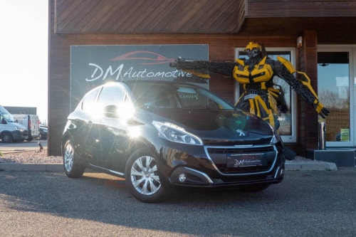 Peugeot 208 1.2 PureTech 82 Active 9490 euros