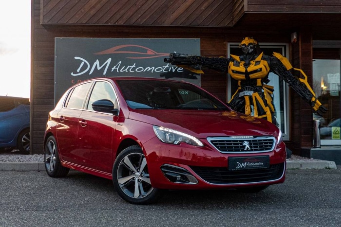 Peugeot 308 (2) 1.2 PureTech 130 S&S GT Line 16990 euros