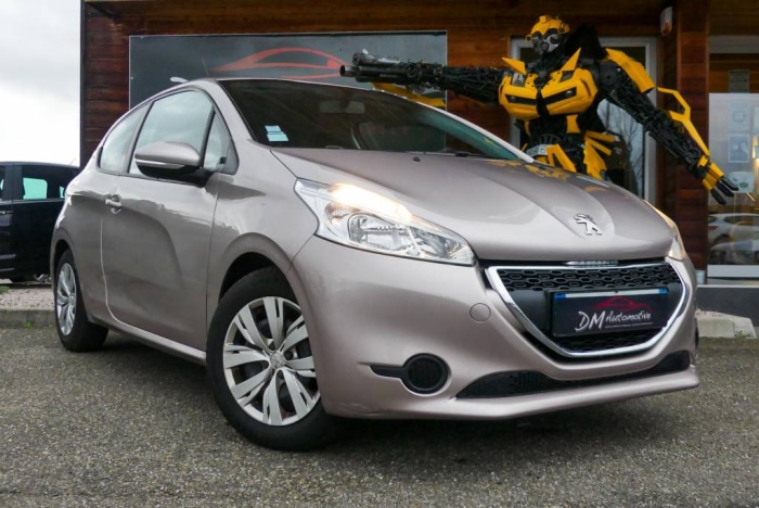 Peugeot 208 1.4 VTI 95 ACTIVE 3 PORTES 6490 euros