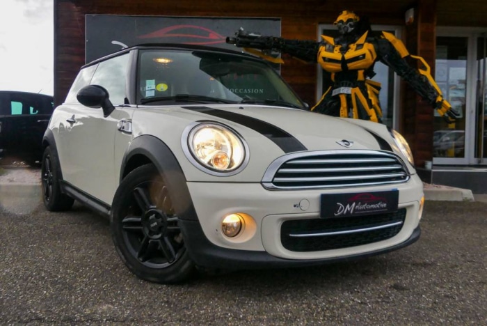 Mini Mini (3) Cooper D Baker Street 112ch BVA6 9990 euros