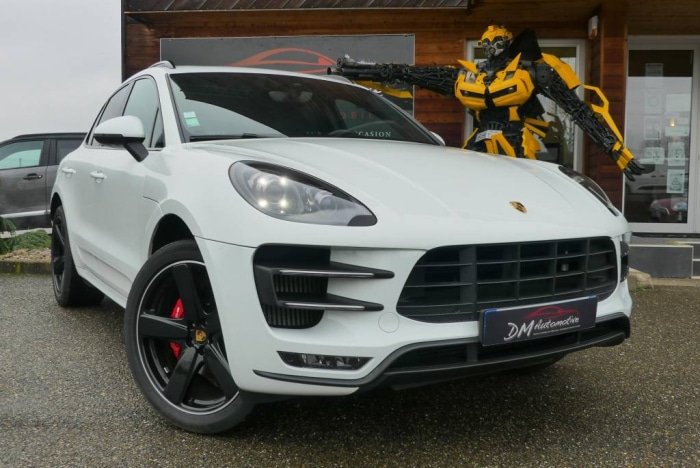 Porsche Macan 3.6 V6 TURBO 58490 euros