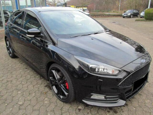 Ford Focus (3) 5P - 2.0 EcoBoost 250 ch S&S ST 21490 euros