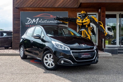 Peugeot 208 1.0 PureTech 68 Active 8490 euros