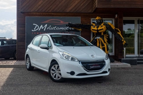 Peugeot 208 1.2 PureTech 82 Active 8290 euros