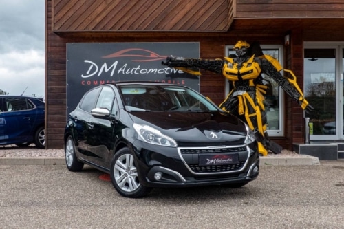 Peugeot 208 Puretech 82 Signature 12990 euros