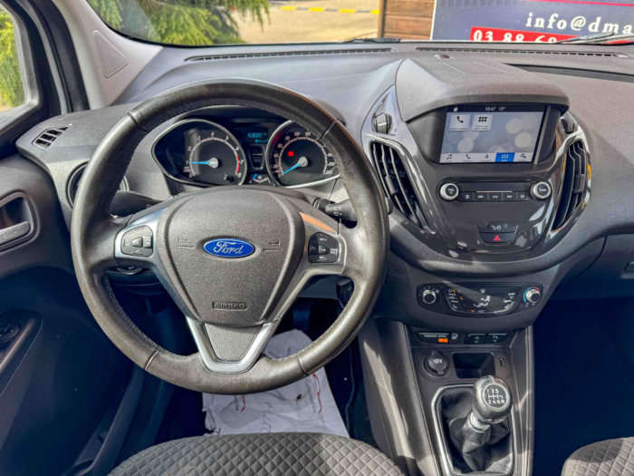 Ford TOURNEO COURIER 1.0E100 BV5 TITANIUM – Image 11