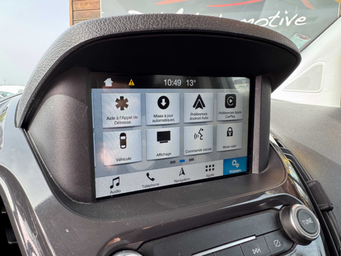 Ford TOURNEO COURIER 1.0E100 BV5 TITANIUM – Image 20