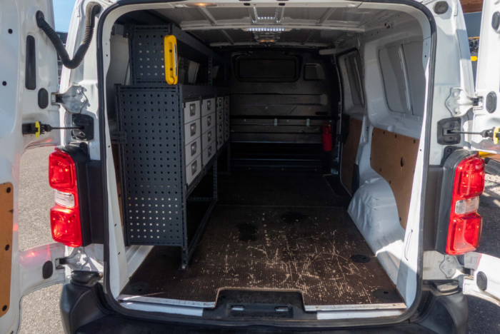 Peugeot Expert (3) 2.0 BlueHDi 120 S&S Long Premium – Image 6