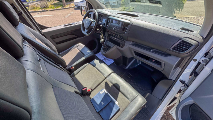 Peugeot Expert (3) 2.0 BLUEHDI 120 S&S LONG PREMIUM – Image 9