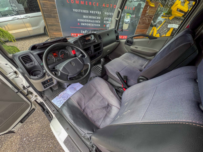 Renault Trucks Maxity Châssis Cabine SC 140.35/6 CC L2 E5 – Image 12