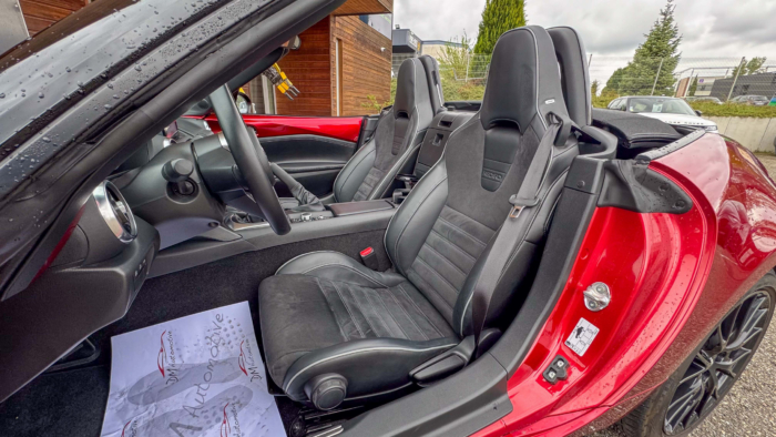 Mazda MX-5 (4) 2.0 SKYACTIV-G 184 Homura ST – Image 8
