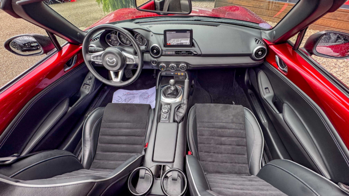 Mazda MX-5 (4) 2.0 SKYACTIV-G 184 Homura ST – Image 9