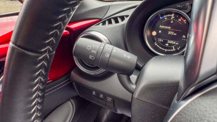 Mazda MX-5 (4) 2.0 SKYACTIV-G 184 Homura ST – Image 14
