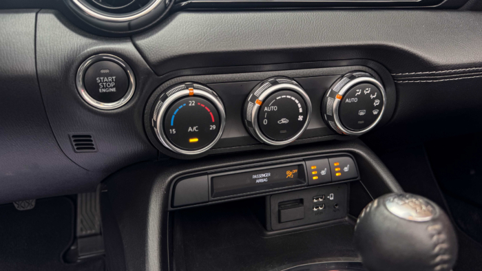 Mazda MX-5 (4) 2.0 SKYACTIV-G 184 Homura ST – Image 18
