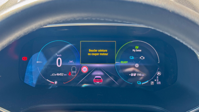 Renault Captur (2) Intens E-TECH Plug-in 160 – Image 17