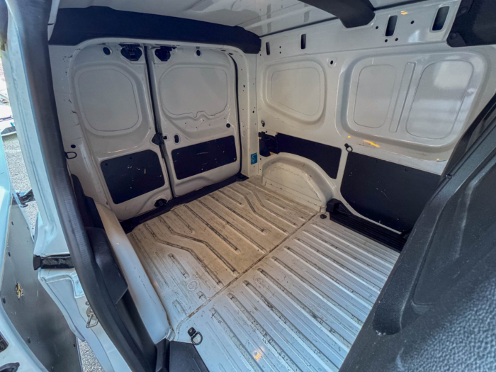 Renault Kangoo (3) GD CONFORT - TCE 100 – Image 11
