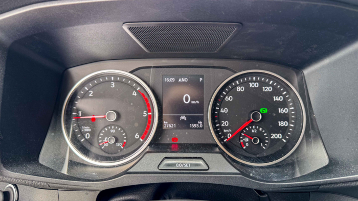 Volkswagen Crafter (2) 2.0TDI 177 35 L4H3 Business Plus BVA8 – Image 21