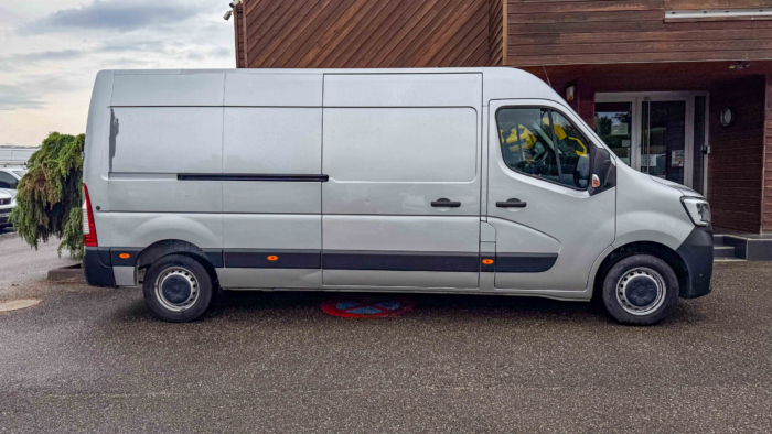 Renault Master (3) FG GCF F3500 L3H2 Energy dCi 180 (X-62) 4 portes  (déc. 2019) (co2 235) – Image 3