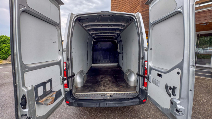 Renault Master (3) FG GCF F3500 L3H2 Energy dCi 180 (X-62) 4 portes  (déc. 2019) (co2 235) – Image 5