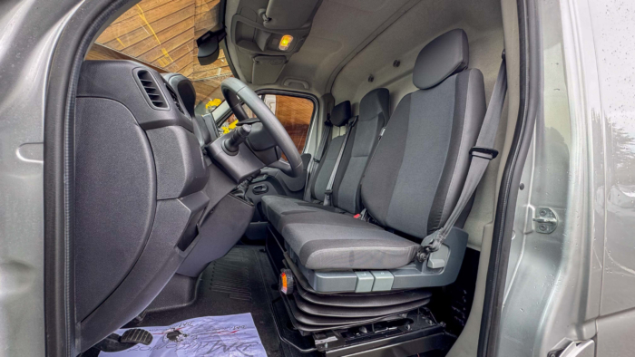 Renault Master (3) FG GCF F3500 L3H2 Energy dCi 180 (X-62) 4 portes  (déc. 2019) (co2 235) – Image 8