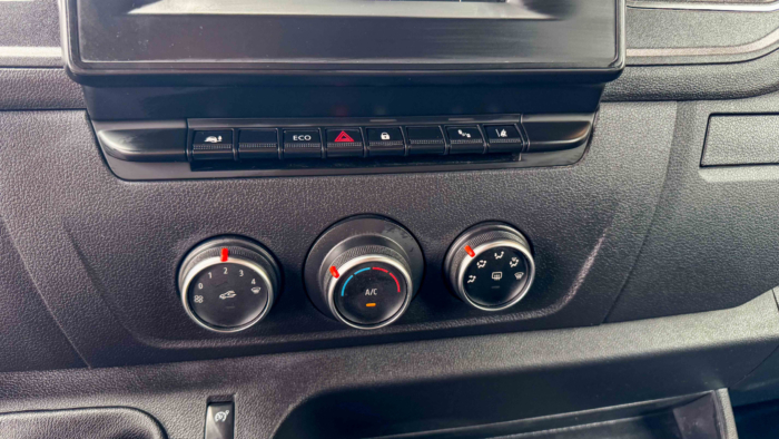 Renault Master (3) FG GCF F3500 L3H2 Energy dCi 180 (X-62) 4 portes  (déc. 2019) (co2 235) – Image 13