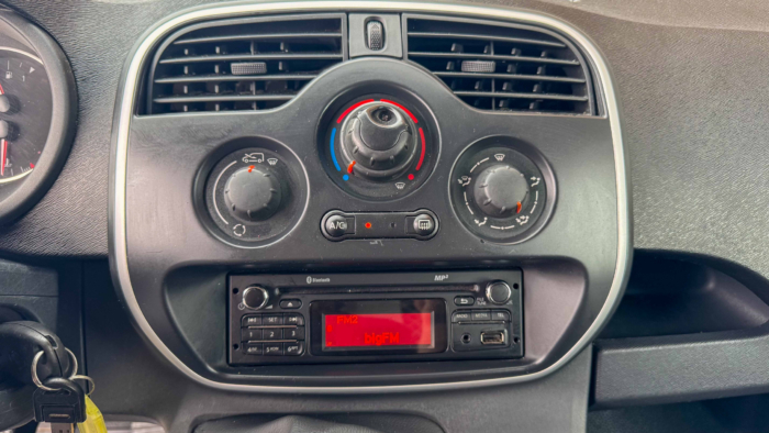 Renault Kangoo Express (2) Confort dCi 90 – Image 15