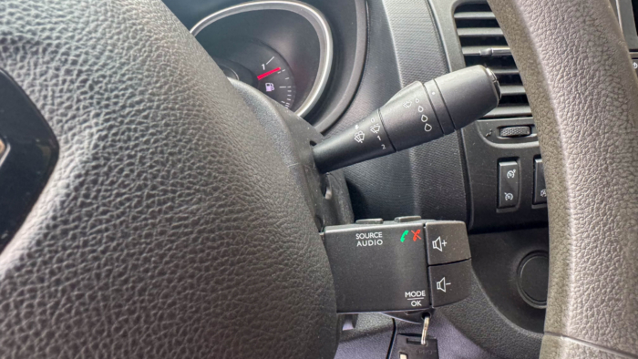 Renault Trafic (3) CA CF L1H1 1000 dCi 95 – Image 15