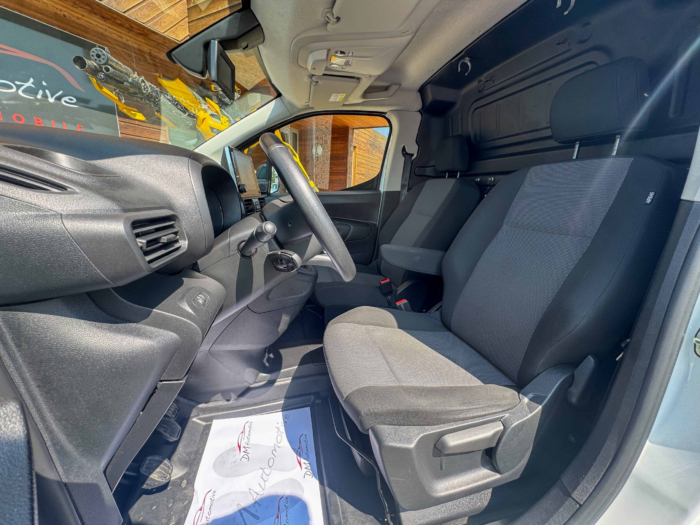 Citroën Berlingo (2) BlueHDi 100 BVM Club M (AM40)  3 portes  (juin 2018) (co2 112) – Image 8