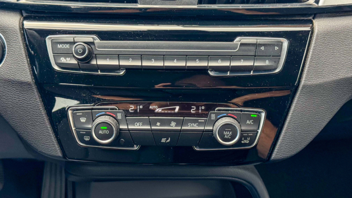 Bmw X1 (2) sDrive16d Business Design – Image 17