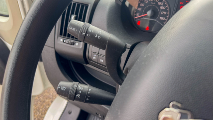 Peugeot Boxer (2) BlueHDi S&S 120 PREMIUM 330 L1H1 – Image 13