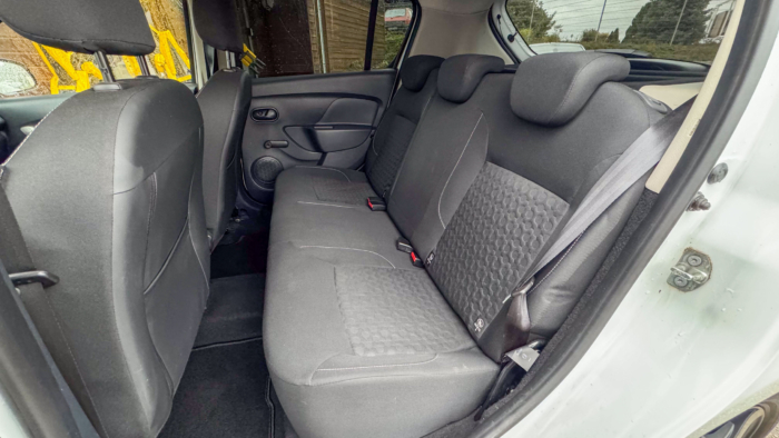 Dacia Sandero (2) Ambiance TCe 90 – Image 9