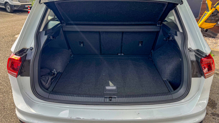 Volkswagen Tiguan (2) 2.0 TSI 180 DSG7 ConfortLine 4Motion – Image 6