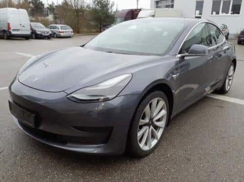 Tesla Model 3 Standard RWD Plus 20700 euros