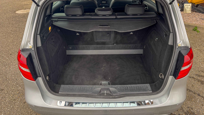 Mercedes Classe B Sports Tourer (2) B 1.6 180 Avangarde BlueEFFICIENCY – Image 6