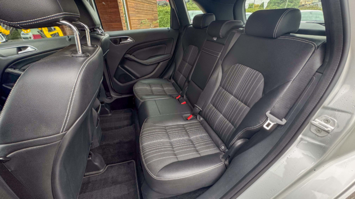 Mercedes Classe B Sports Tourer (2) B 1.6 180 Avangarde BlueEFFICIENCY – Image 9