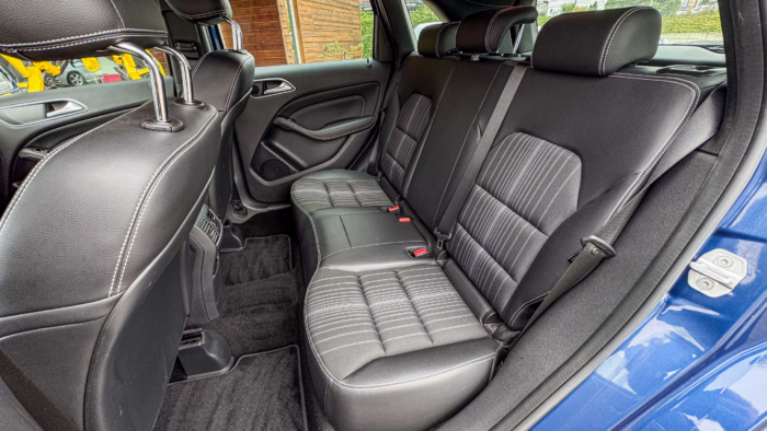 Mercedes Classe B Sports Tourer (2) B 1.6 180 Avangarde BlueEFFICIENCY – Image 9
