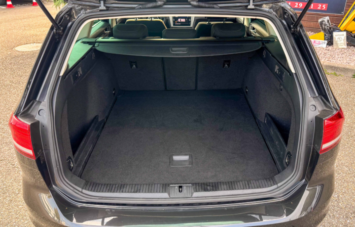 Volkswagen Passat SW (8) 1.8 TSI 180 Confortline – Image 6