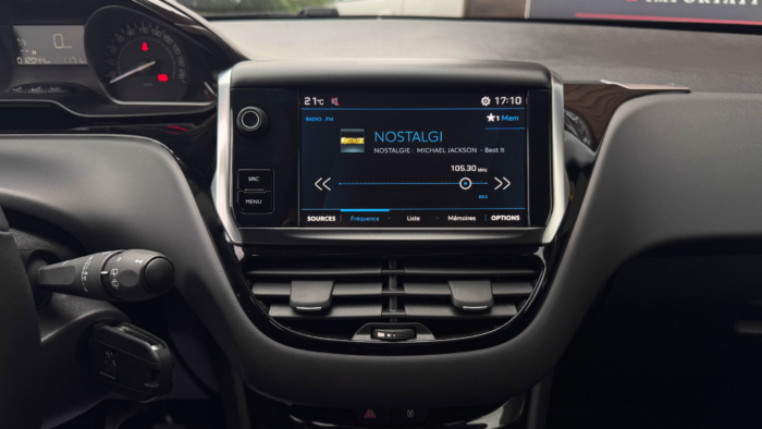 Peugeot 208 Puretech 82 Active – Image 17