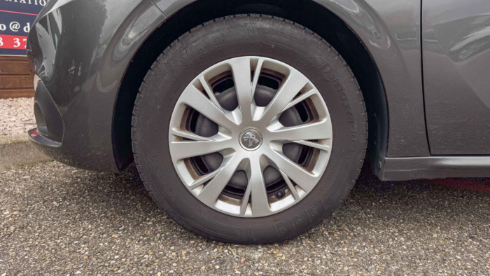 Peugeot 208 Puretech 82 Active – Image 21