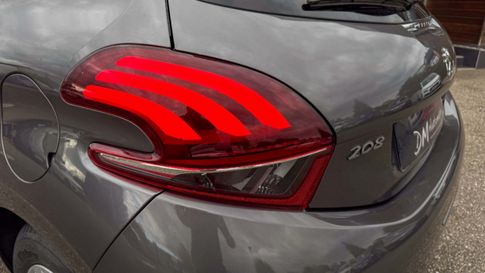 Peugeot 208 Puretech 82 Active – Image 26