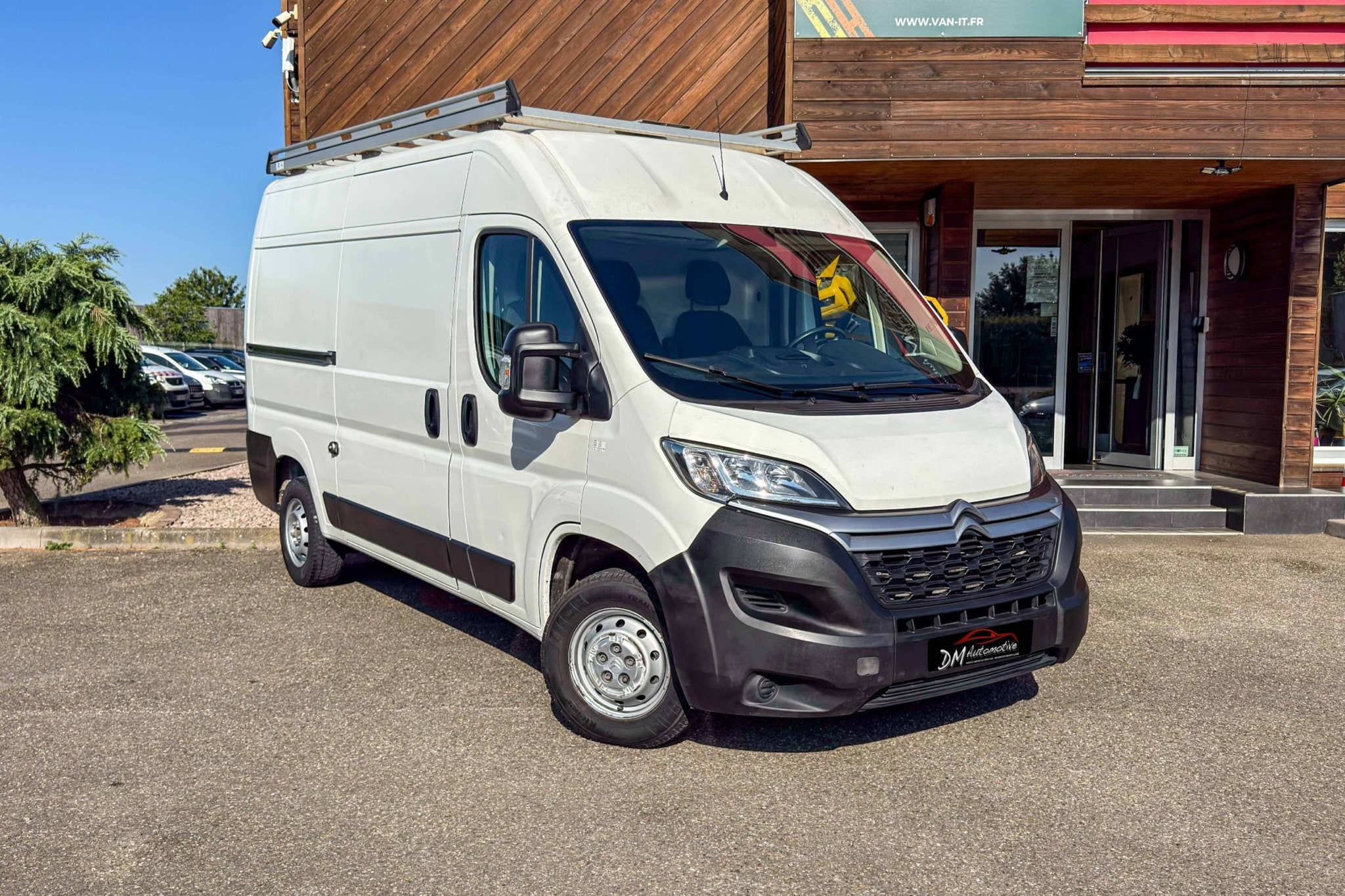 Citroën Jumper (2) 33 L2H2 BlueHDi 120 S&S BVM6 Club 12990 euros